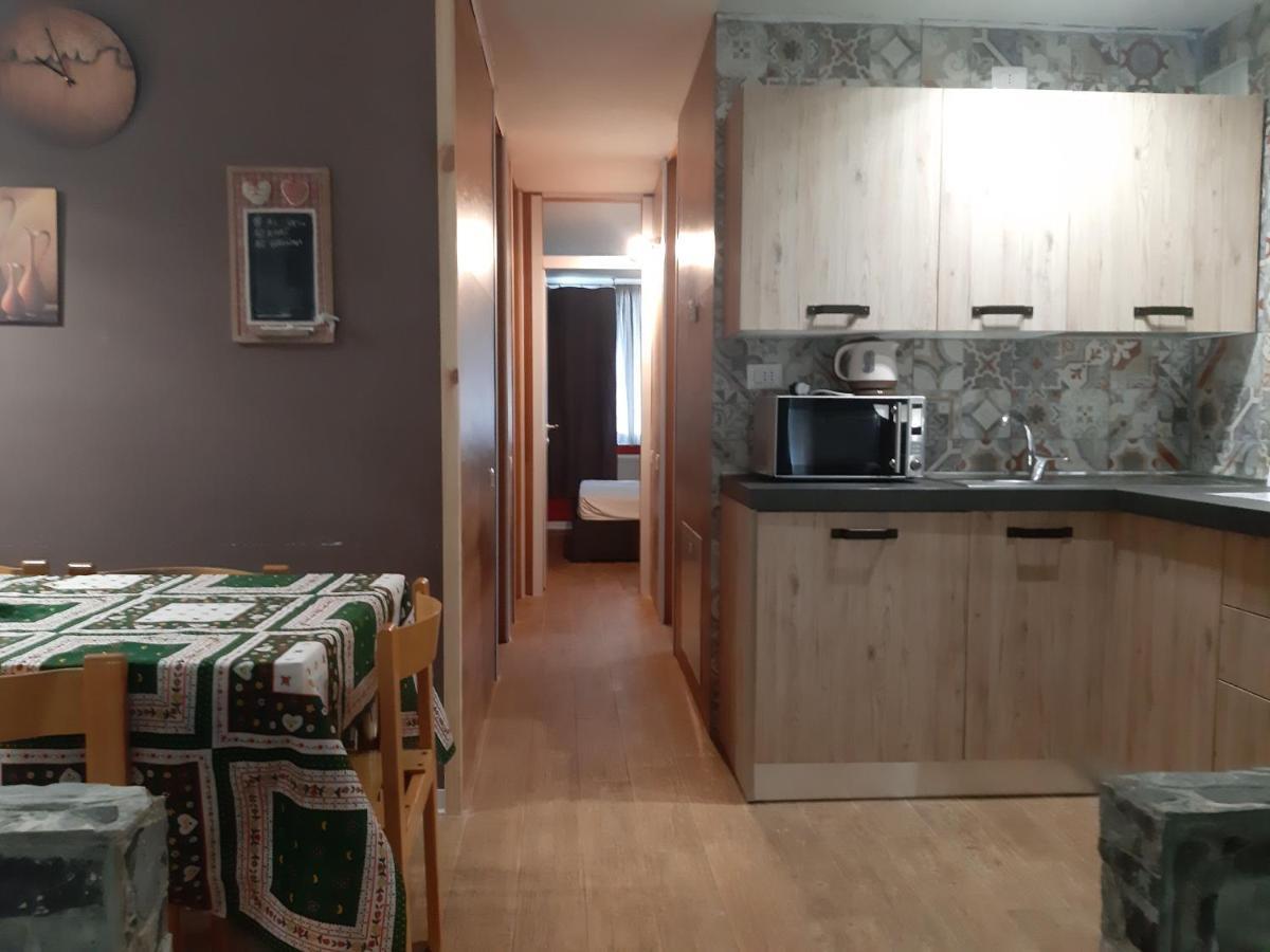 Sul Cucuzzolo Lägenhet Marilleva Exteriör bild